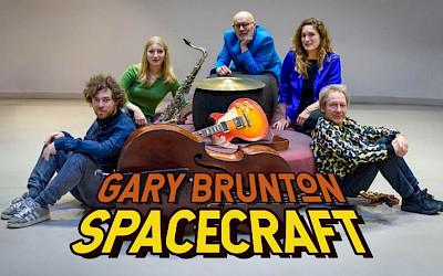 SPACECRAFT, décollage imminent