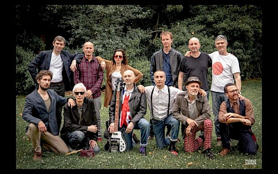 La Team du Pee Bee