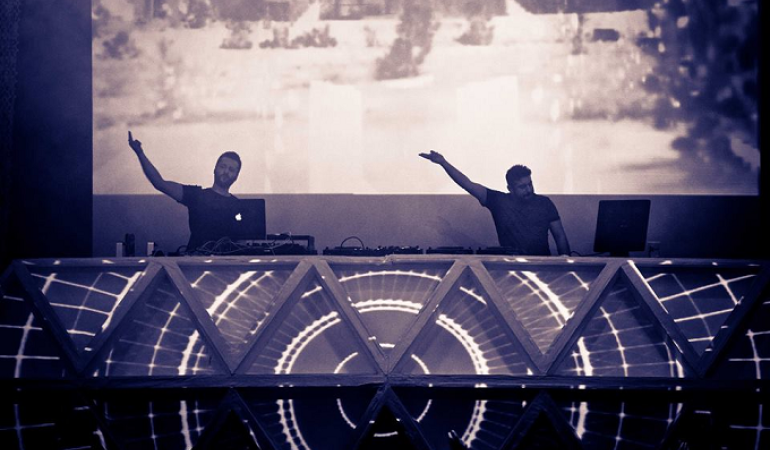 Silent Frequencies mixe Treponem Pal